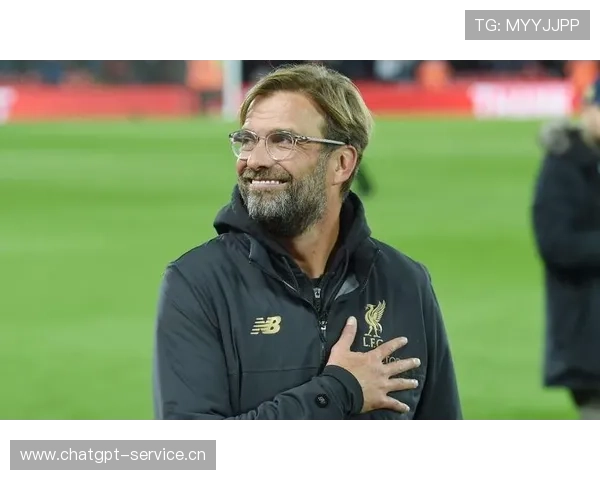 一起做饭克洛普造型神似老白